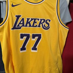 Authentic Luka Doncic 24/25 jersey 