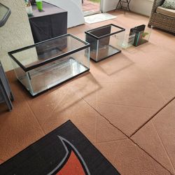 4 fish tanks all for 40.00