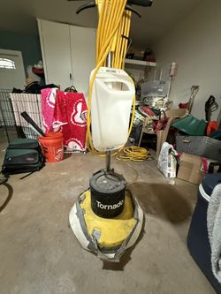Tornado Floor Cleaner