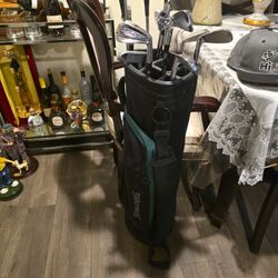 GOLF CLUBS W/ BAG (13 CLUBS SET)