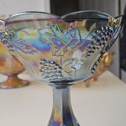 Carnival Glass Harvest Grape (?)