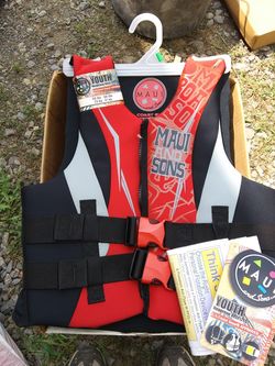 Brand new youth life jacket 50 to 90 lb