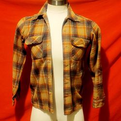 VINTAGE PENDLETON ( S ) BROWN CHECKERED WOOL LONG SLEEVE JACKET SWEATER 
