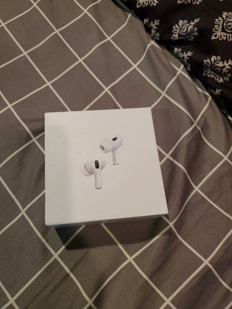 Airpods 2nd Gen.