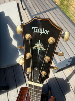 Mint Taylor 914ce Guitar