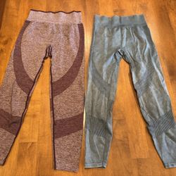 Woman’s Victoria’s Secret pink seamless workout pants bundle shipping available