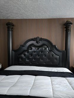 King size Brown Four-Poster Bed Frame with Tufted Headboard