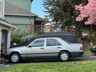 1986 Mercedes-Benz 300-Class