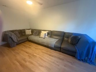 Free sectional sofa