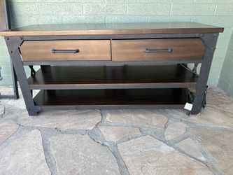 Tv stand