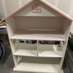 Shape of a house, children’s bookshelf