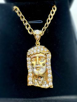 10k yellow gold Jesus Head CZ stone Charm Pendant & 10k two tone curb chain necklace 24” 4mm