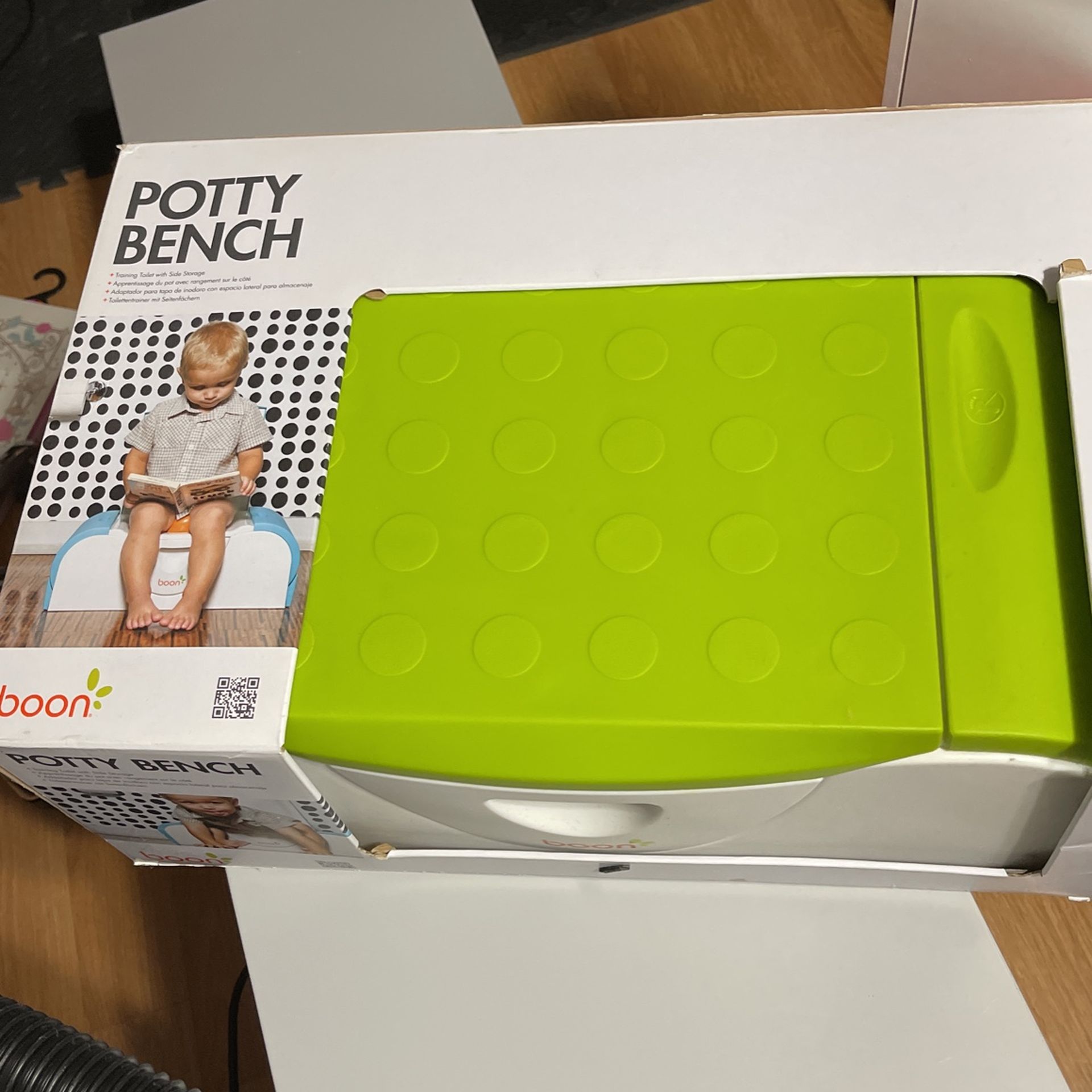 BOON POTTY BENCH TRAINING TOILET WITH SIDE STORAGE