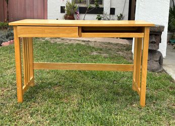 Desk/Table