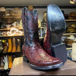 Botas vaqueras de piel color vino 