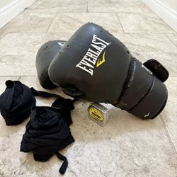 Everlast ProTex2 Boxing Gloves 14oz (L/XL) + Wraps