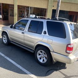 2003 Nissan Pathfinder