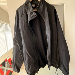 This is the CSI crew north end jacket perfect for snowboarding on a summer day