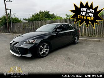 2017 Lexus IS