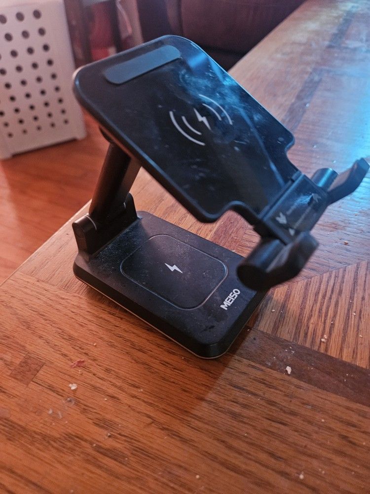 Android wireless charger