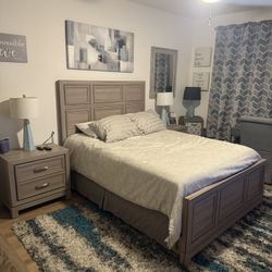 Gray Bedroom Set Including Queen Size Bed, Dresser With Mirror, And Two Night Stands