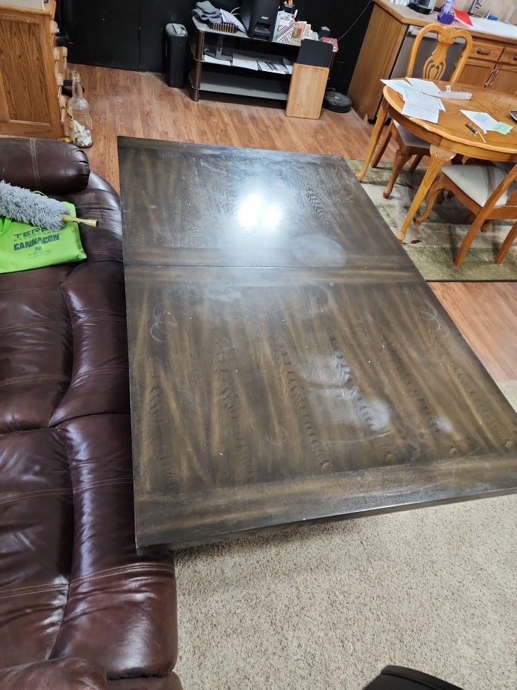 Free Kitchen Table 2 Chairs