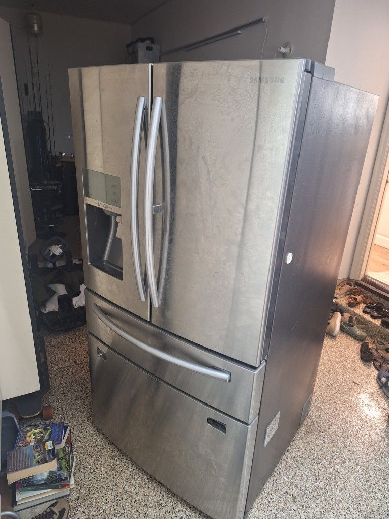 Used Samsung Refrigerator 