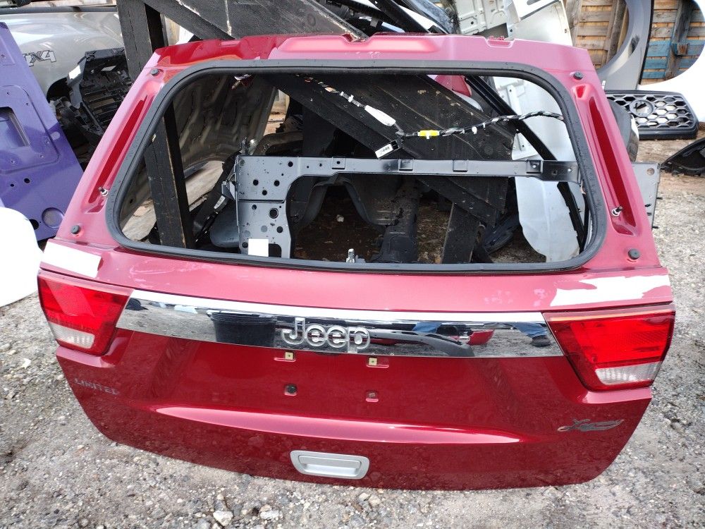 2011 To 2013 Jeep Grand Cherokee Rear Liftgate OEM Parts