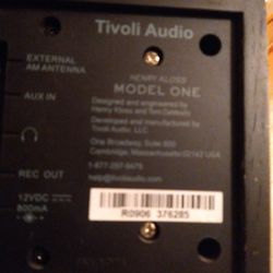 Henry Kloss Tivoli Audio