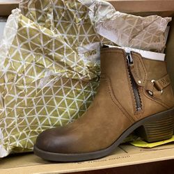 Teva Boots