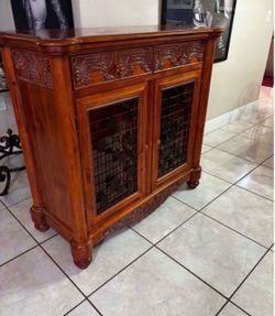 Solid Wood Bar/Wine Rack 44”Lx19”Wx42”H