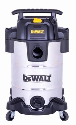 DeWalt 8 Gallon 5 PHP Stainless Steel Wet/Dry Vacuum
