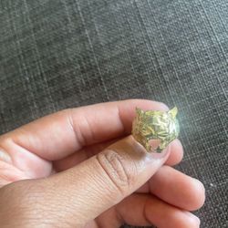 10k Gold Lion Ring 
