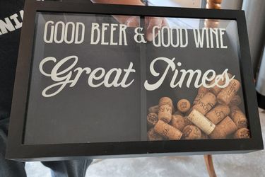 Wine Beer Frame