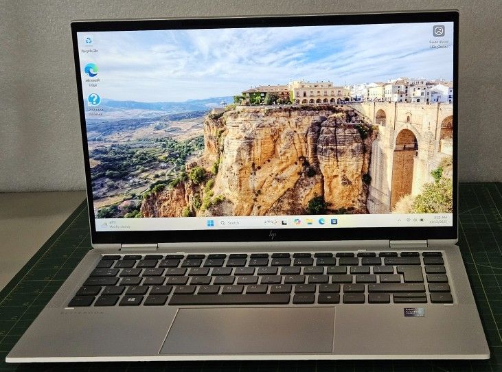 HP X360 14 Inch TouchScreen Laptop.  11th Gen I7 16gb 256gb Ssd. Windows 11