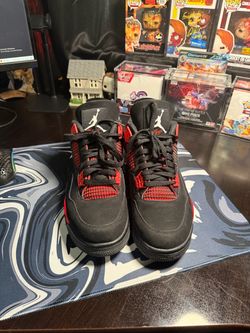 Red thunder 4s sz 11.5