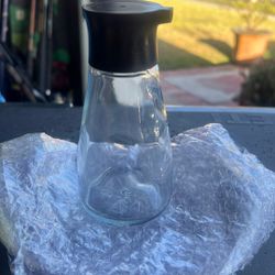 Sauce Container 