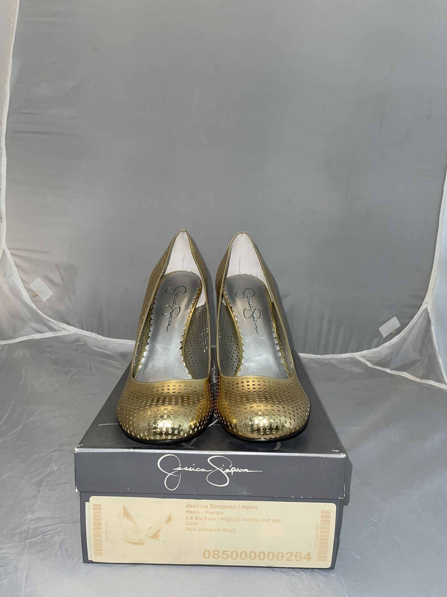 Jessica Simpson / Henri Heels / Pumps