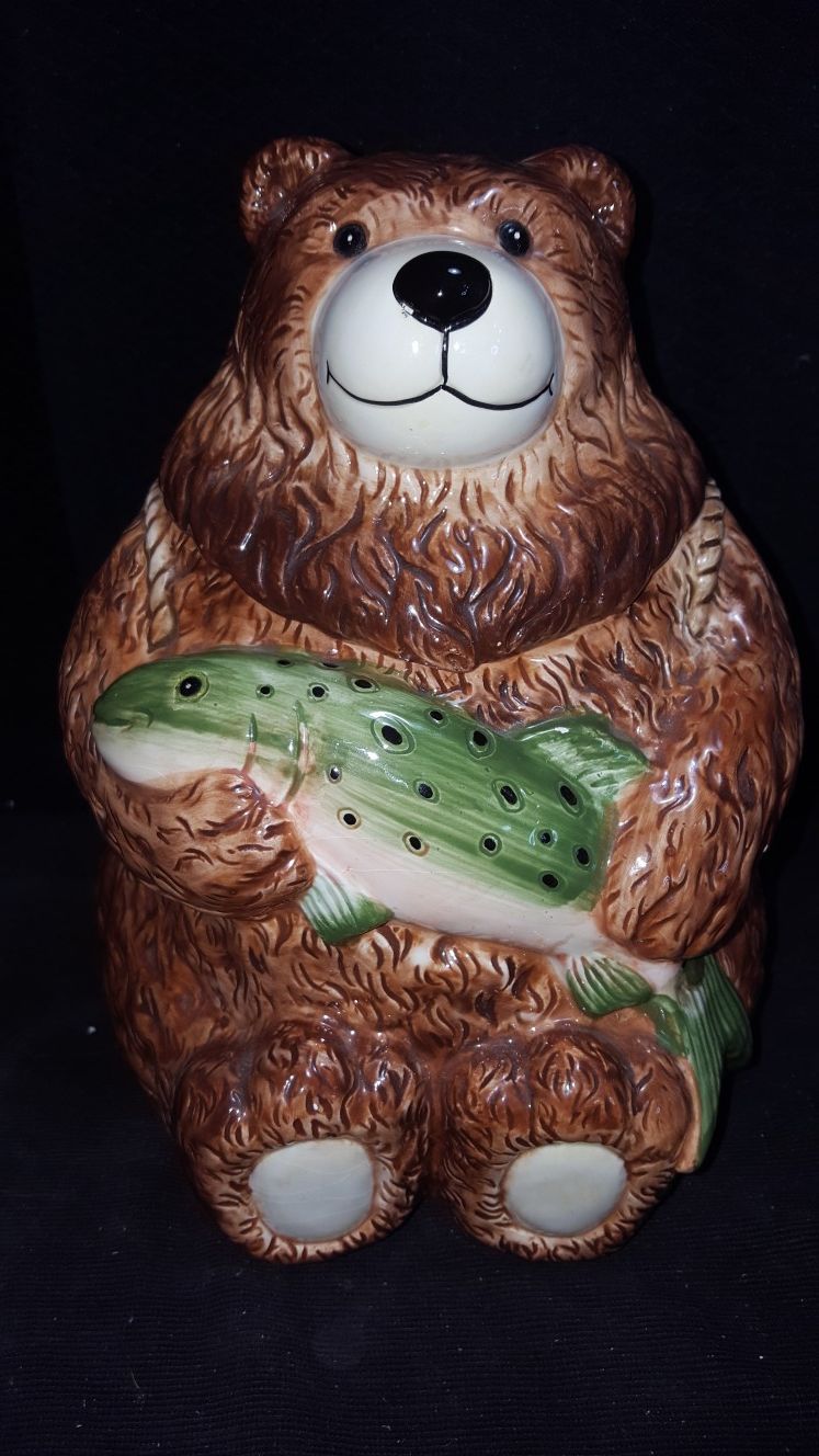 WCL Bear fishing cookie jar