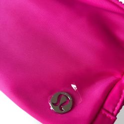 NWT Lululemon “Sonic Pink” Everywhere Belt Bag