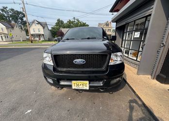 2004 Ford F-150 FX4 Black Pickup Truck
