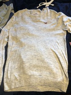 Mens Medium Sweater Shirt