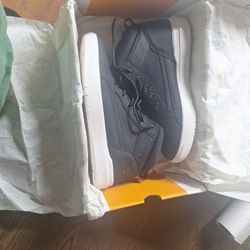 Timberland mid Lace Sneaker Black Nubuck