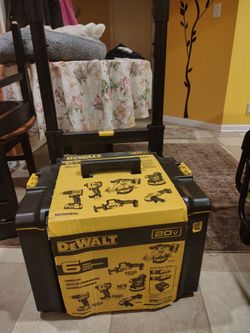 DeWalt 6 tools combo kit