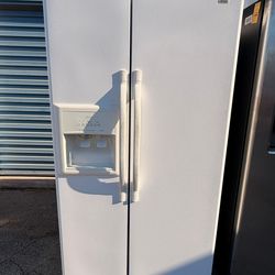 Refrigerator side by side Kenmore 36 wide