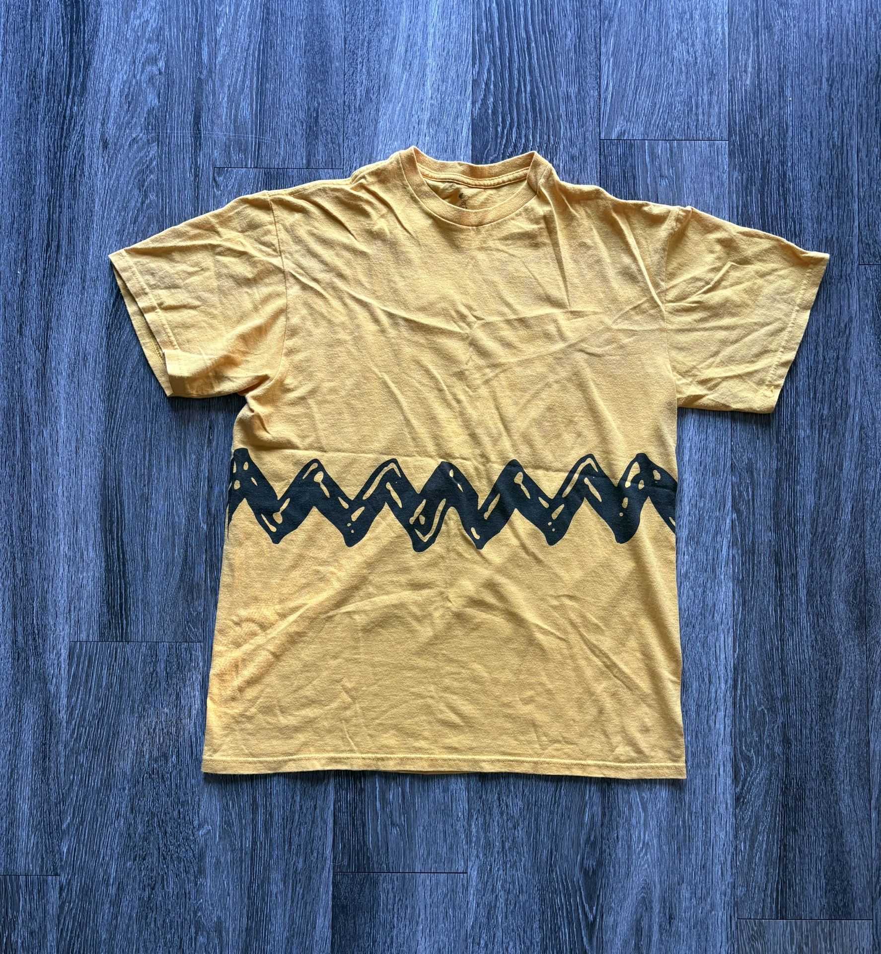 Peanuts Charlie Brown T-Shirt 
