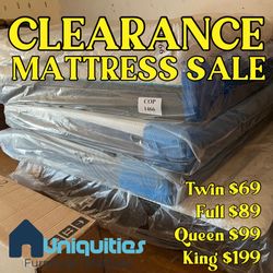 Queen Gel Memory Foam Mattress New In Box 