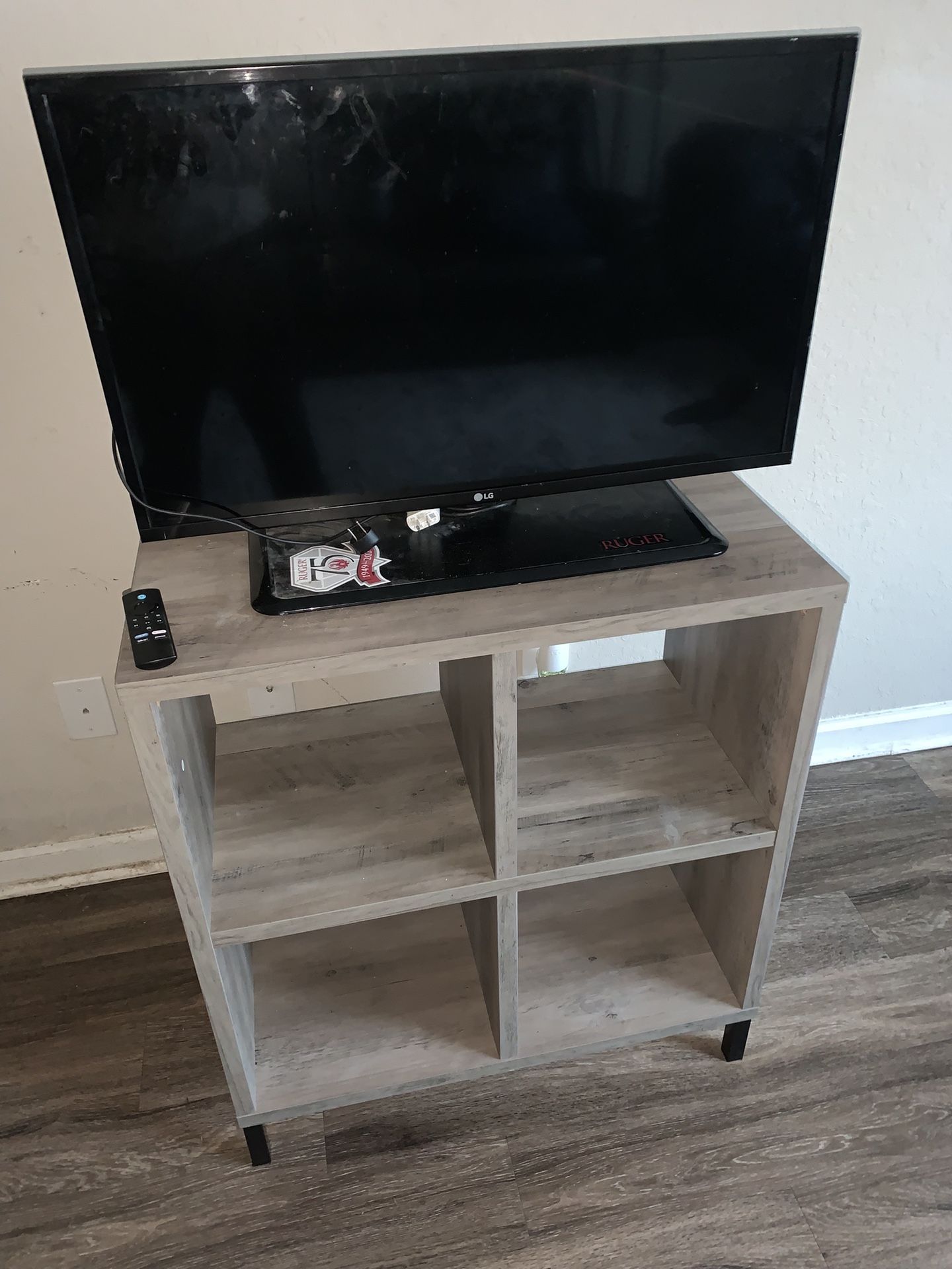 LG 32” TV With 4-Cub TV Stand -Firestick Included