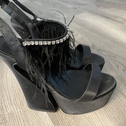 Black Platforms 