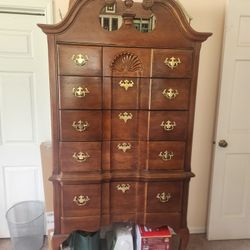 Traditional Rice 4-post 5 Piece Bedroom Set